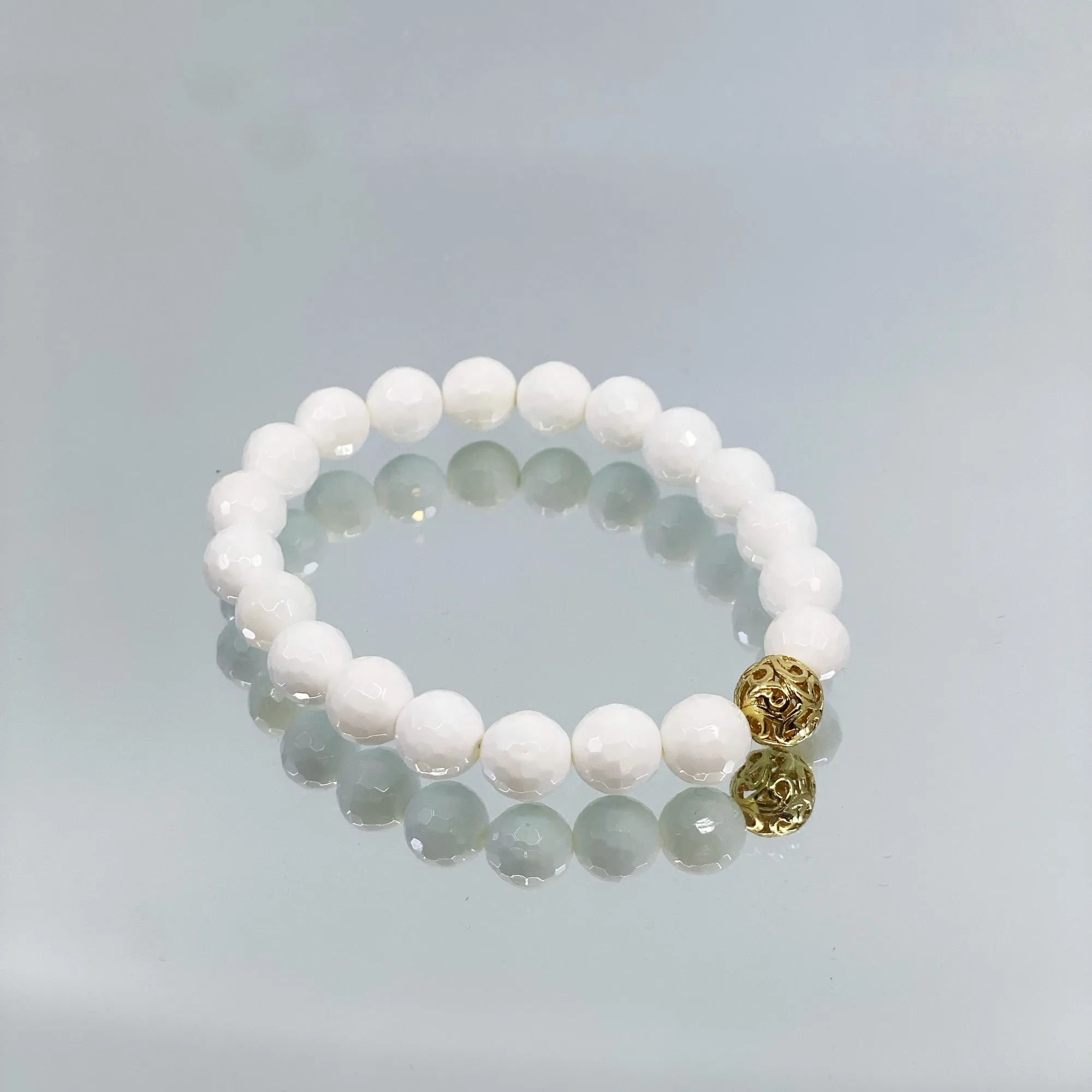 Auspicious Beaded Tridacna Bracelet 8-10mm