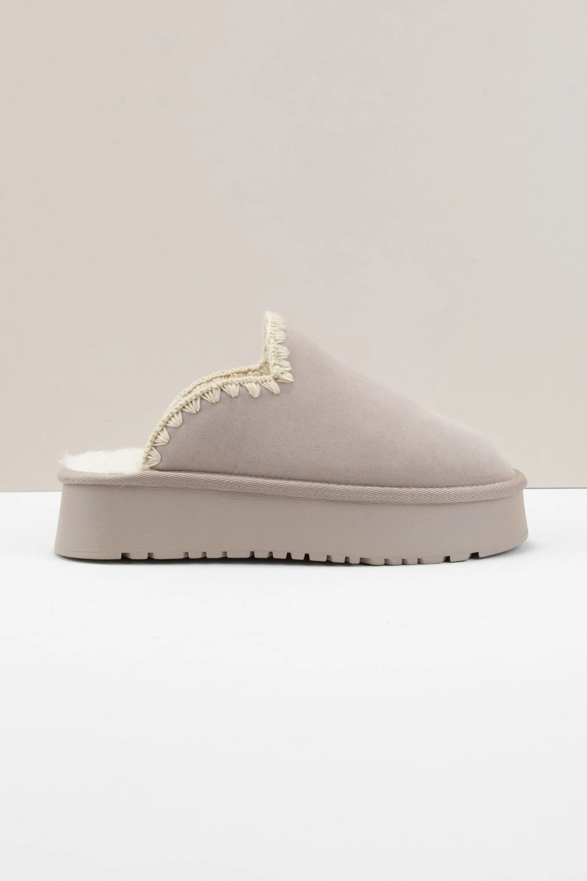 BISCOTTI - LIGHT GREY
