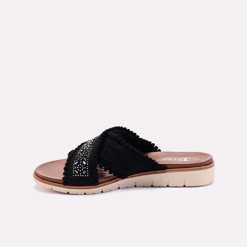 Black Comfy Criss Cross Slides 0413222