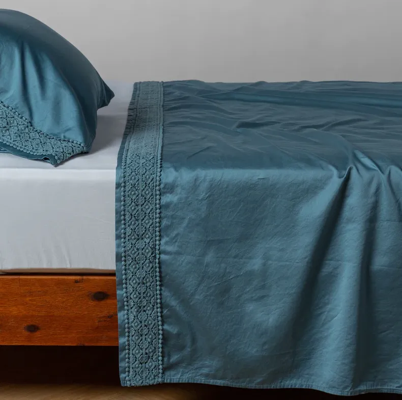 Bria Flat Sheet with Novola Lace
