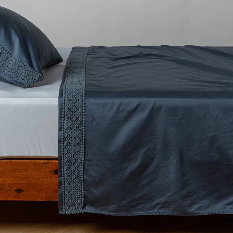 Bria Flat Sheet with Novola Lace