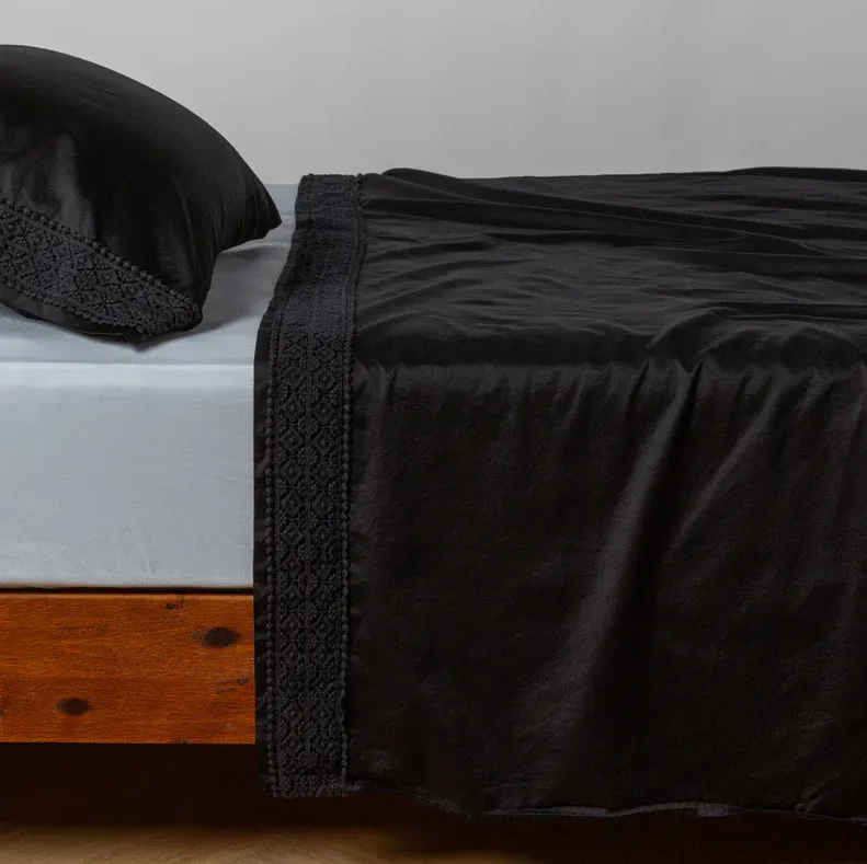 Bria Flat Sheet with Novola Lace