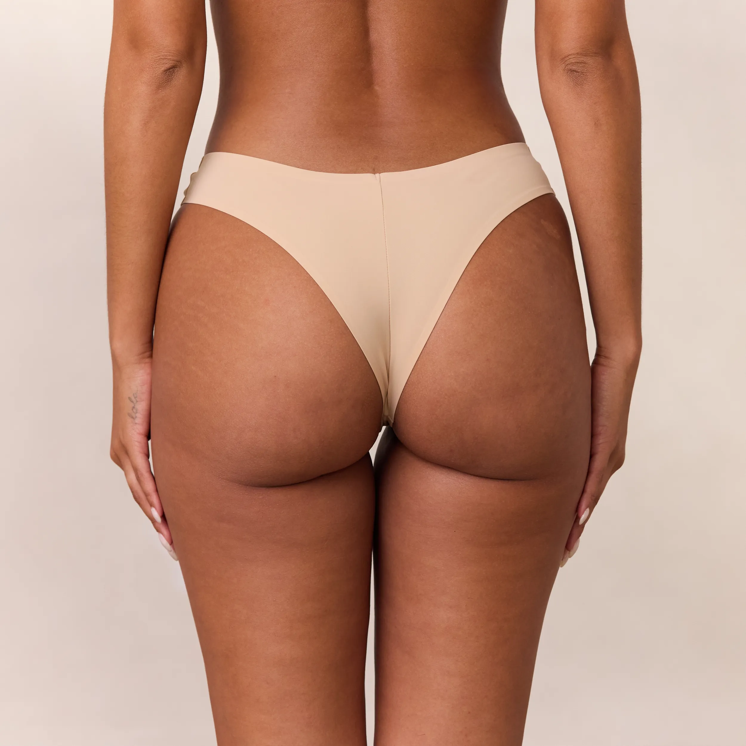 Brésilien Everyday Form - Sable