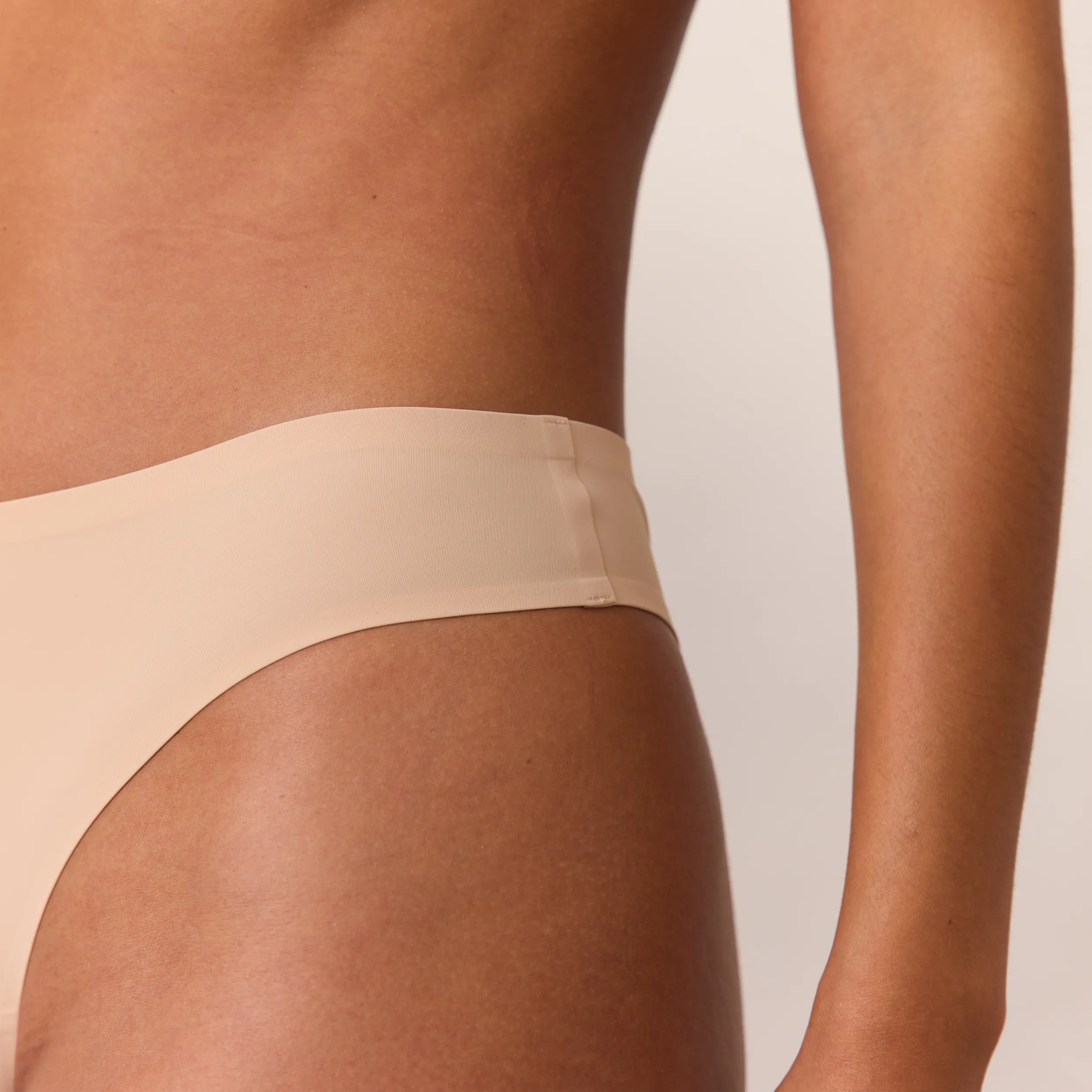 Brésilien Everyday Form - Sable