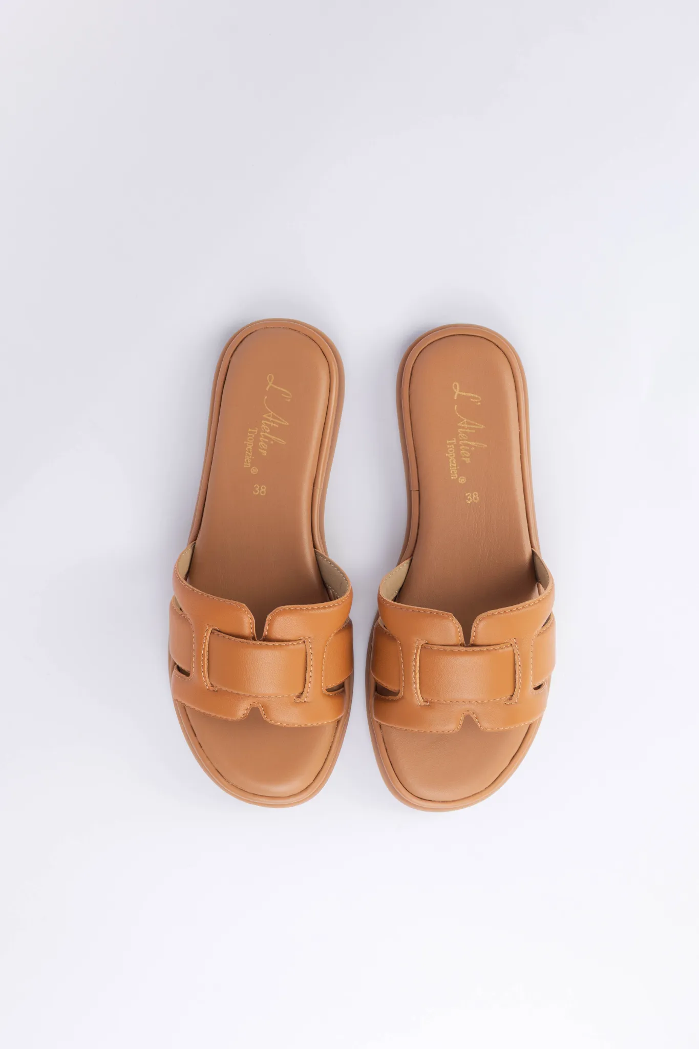 CHARLIE SANDALS - TAN