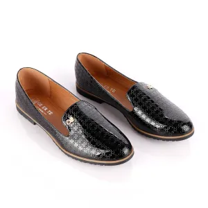 Classic Geerte Design Wetlips Cover Black Flat Shoe