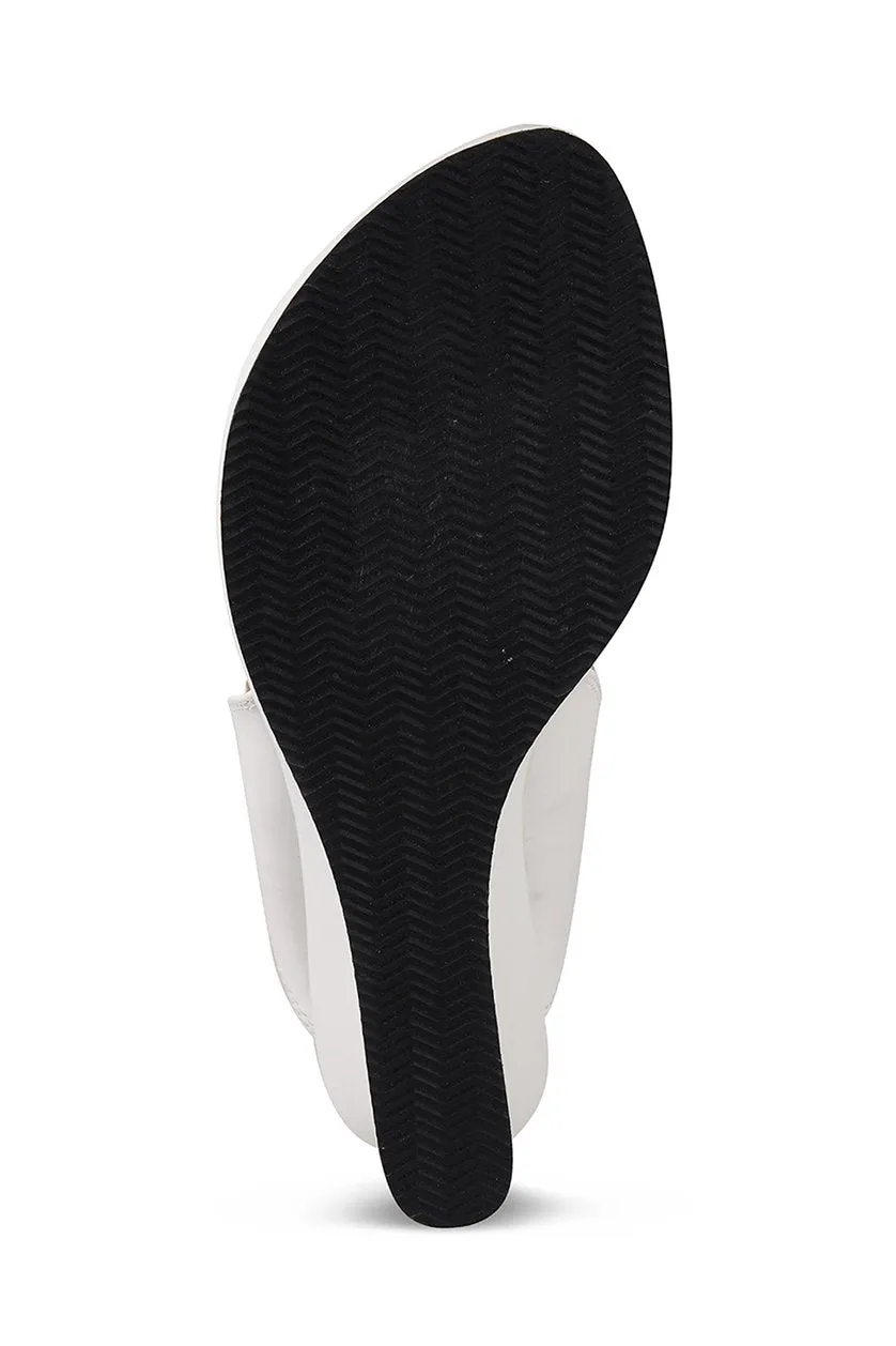 Classic High K Wedge Black