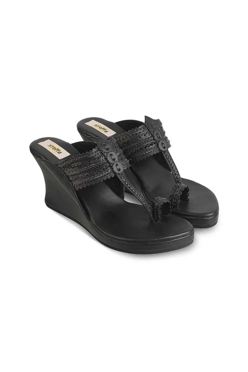 Classic High K Wedge Black
