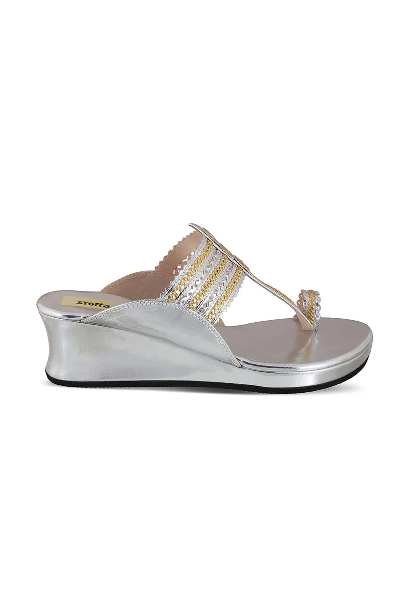 Classic Low K Wedge Antique Gold