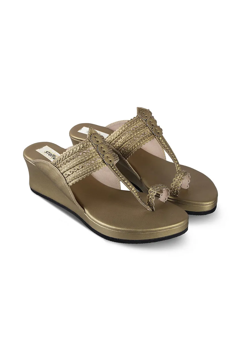 Classic Low K Wedge Black