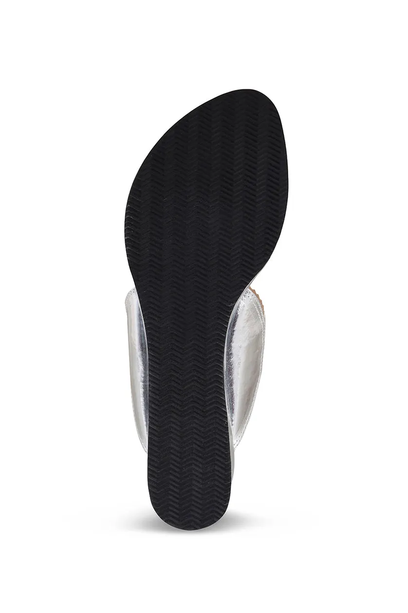 Classic Low K Wedge Black