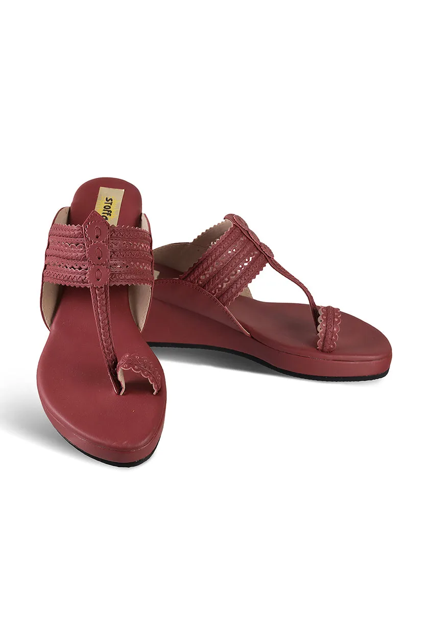 Classic Low K Wedge Maroon