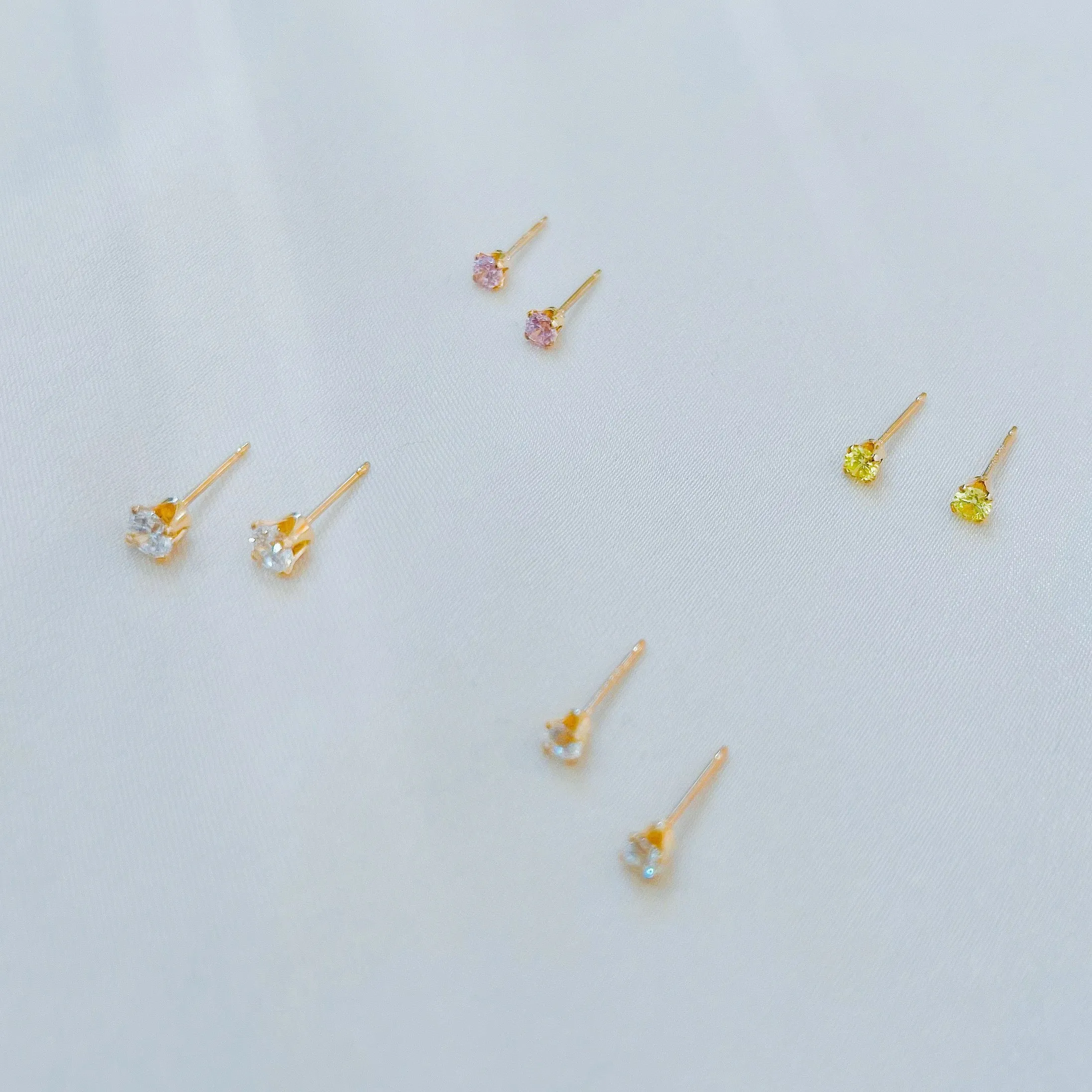 Diamond Stud Earrings (3 Colors)