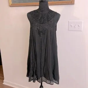 Entro Babydoll Midi with Back Keyhole Button, Sz. S.