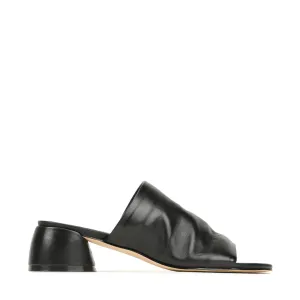 EOS Fio Black Leather