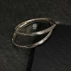 Everyday Silver Bangles (Size: 2.6)