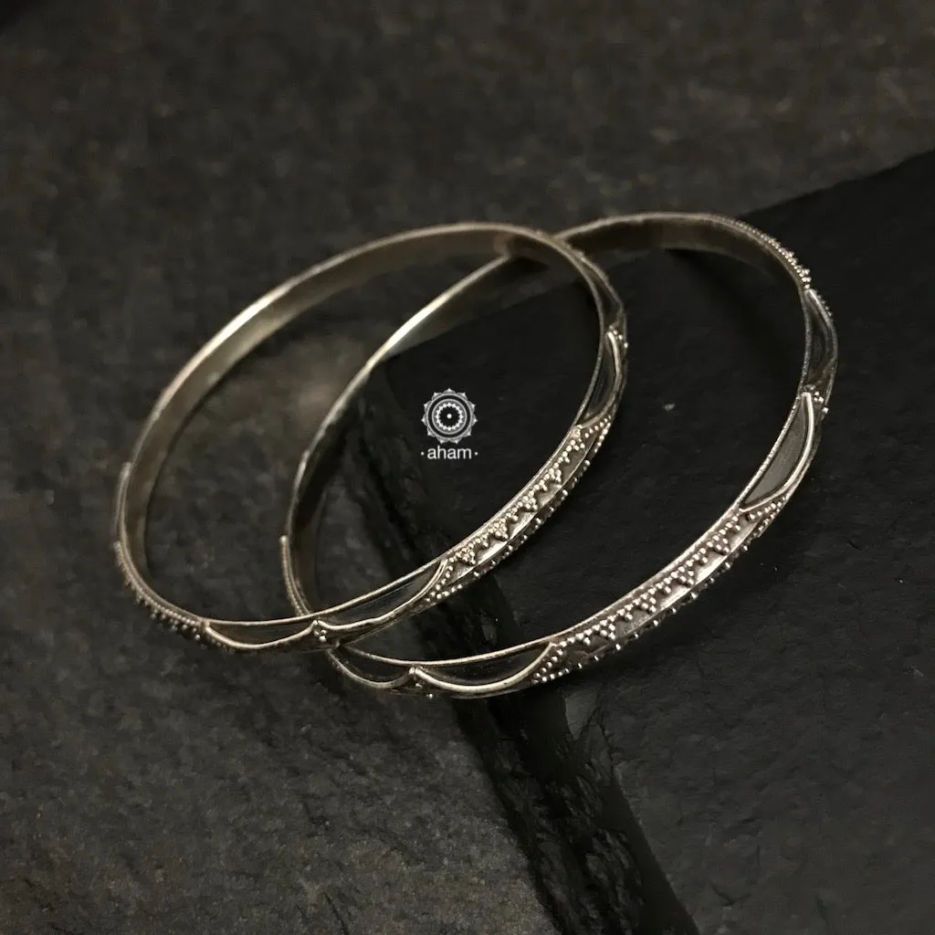 Everyday Silver Bangles (Size: 2.6)