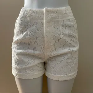 Floral white lace women’s shorts