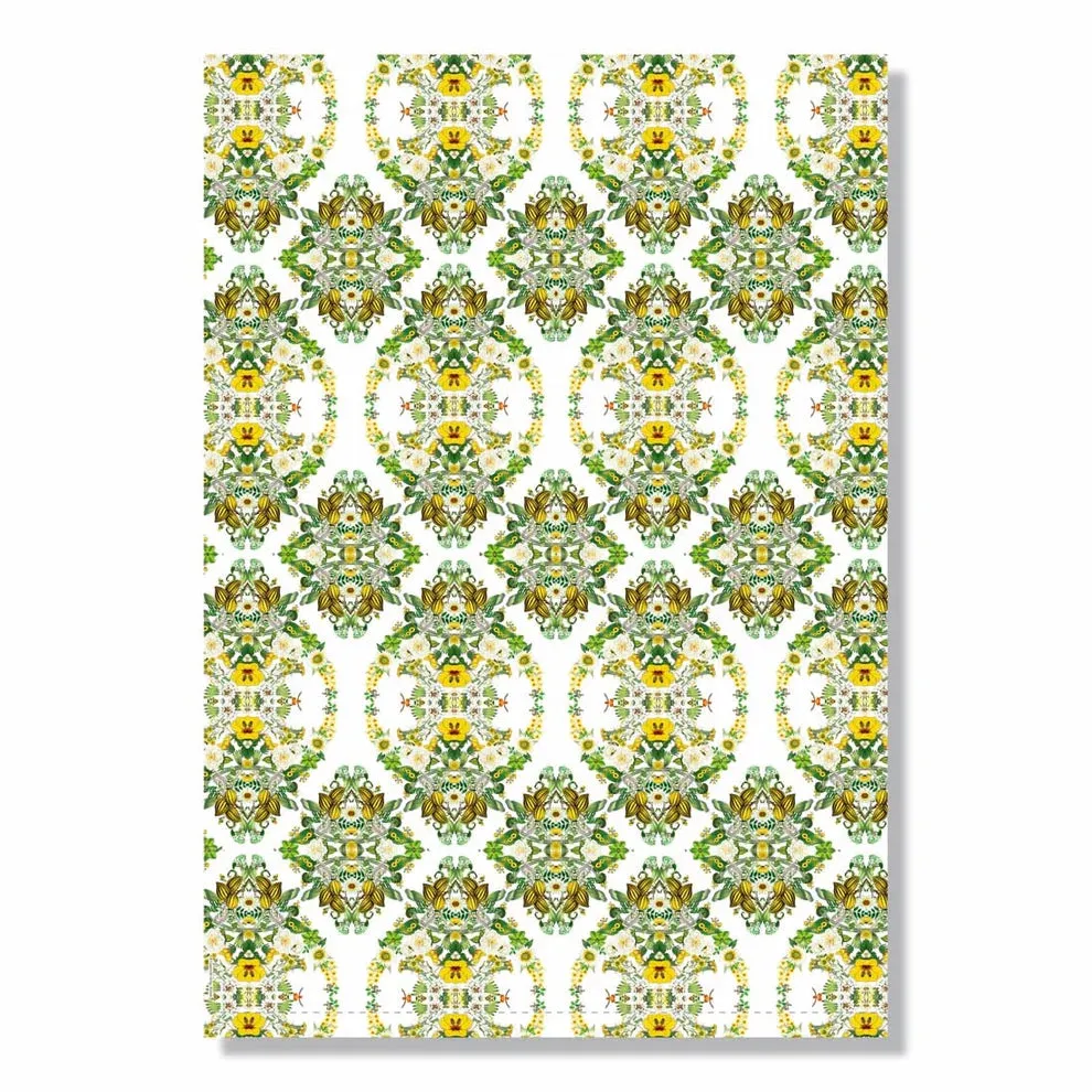 German Wrapping Paper Book: Everyday Kaleidoscope