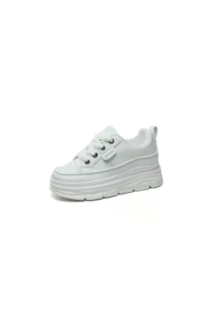 Lace Up Round Toe Platform Sneakers