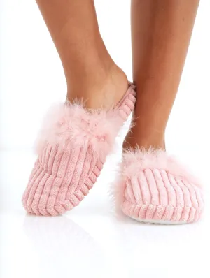 Ladies Quilted Fur Closed Toe Slipper - Blush
