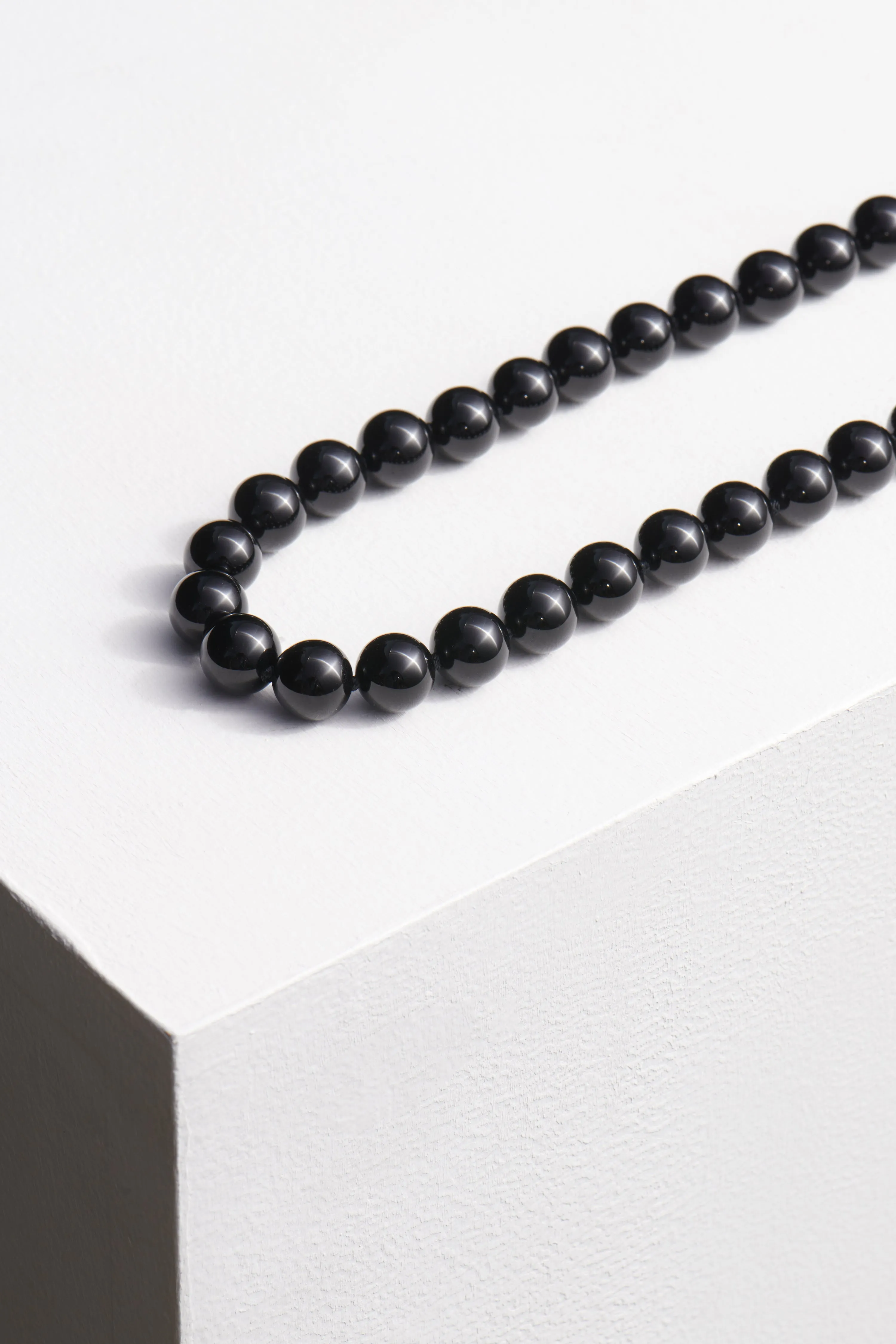 LONG EVERYDAY BOULE NECKLACE IN ONYX