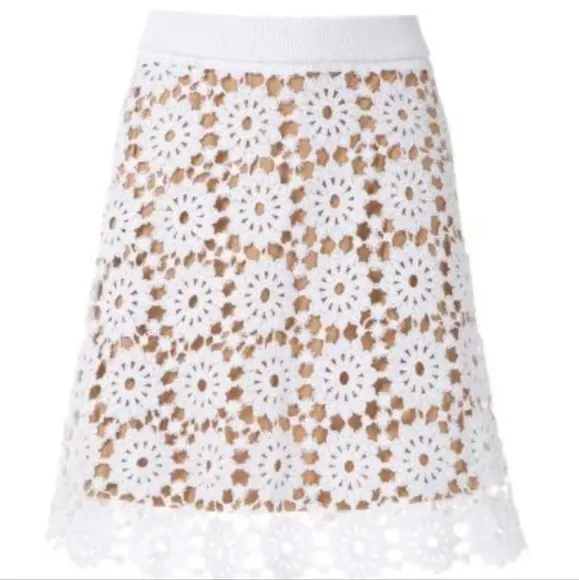 MICHEAL Micheal Kors White Floral Medallion Lace Skirt - Size Small