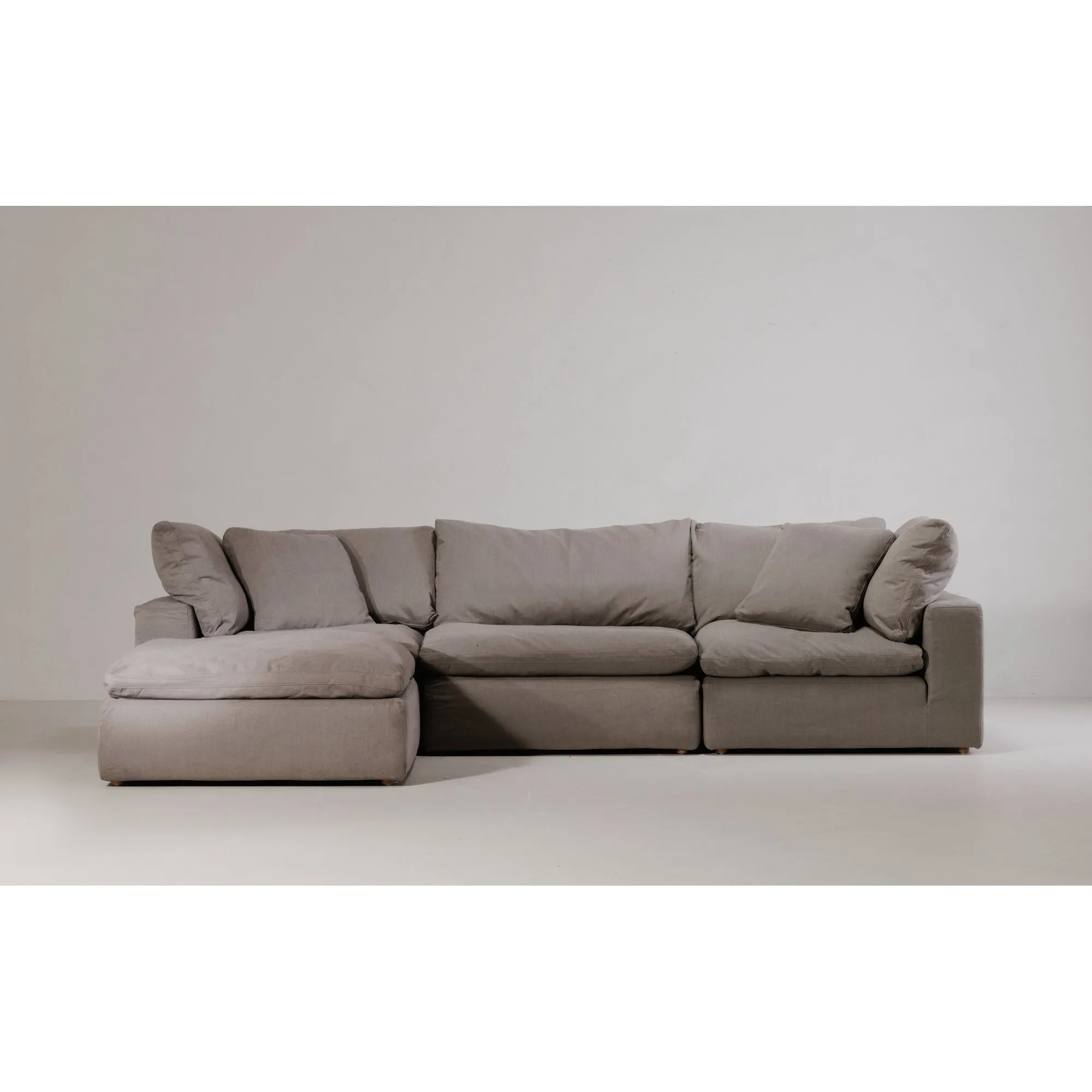 Moe's Home Collection Clay Lounge Modular Sectional ~ Light Grey LiveSmart Performance Fabric