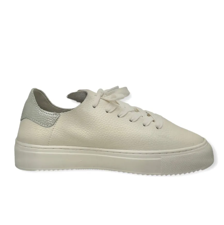 PADMAA Women's Low Top Lace Up Flats Sneakers