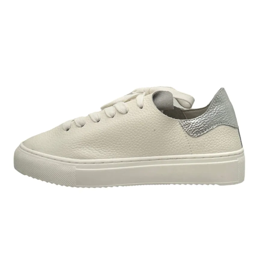 PADMAA Women's Low Top Lace Up Flats Sneakers