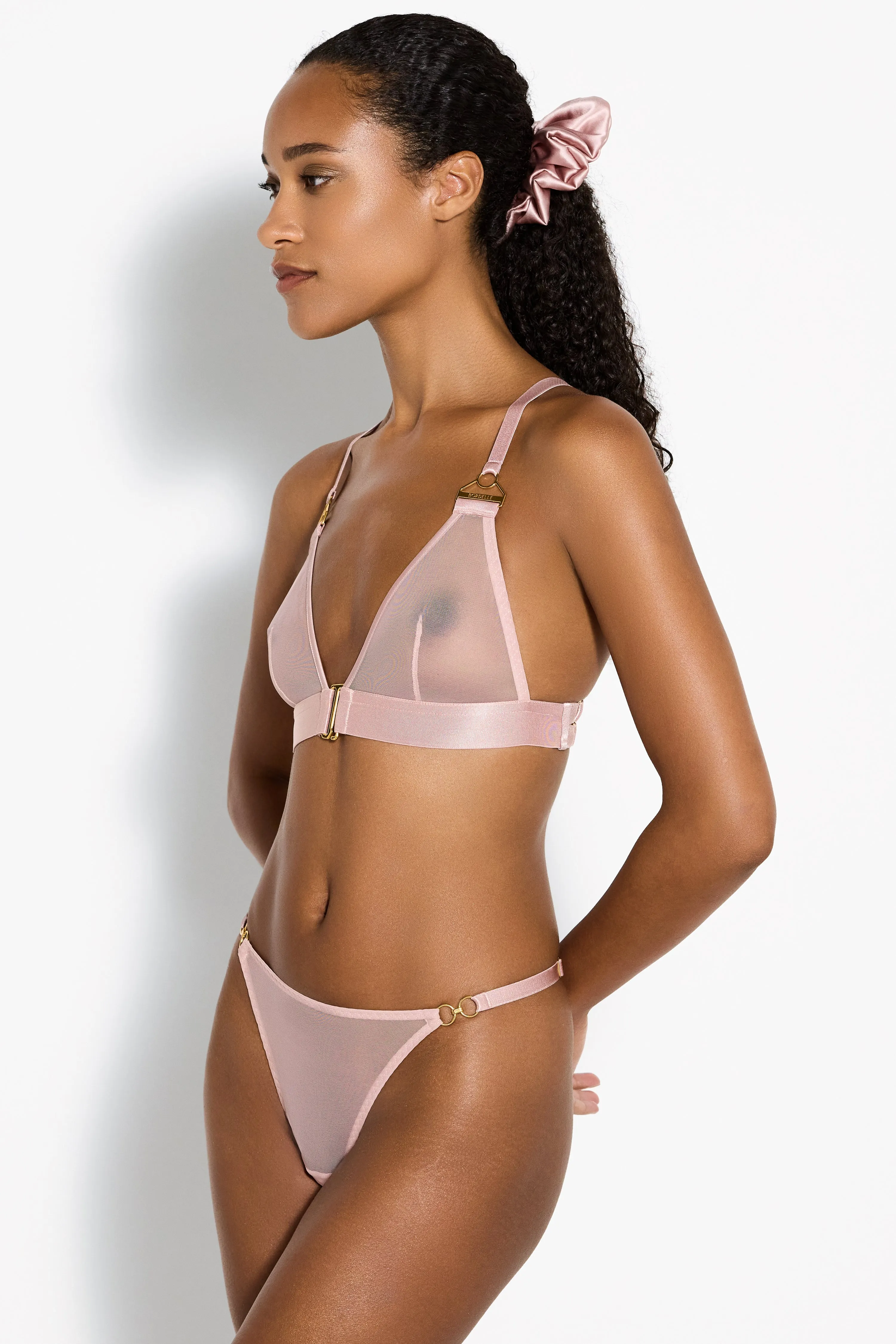 Retta Thong