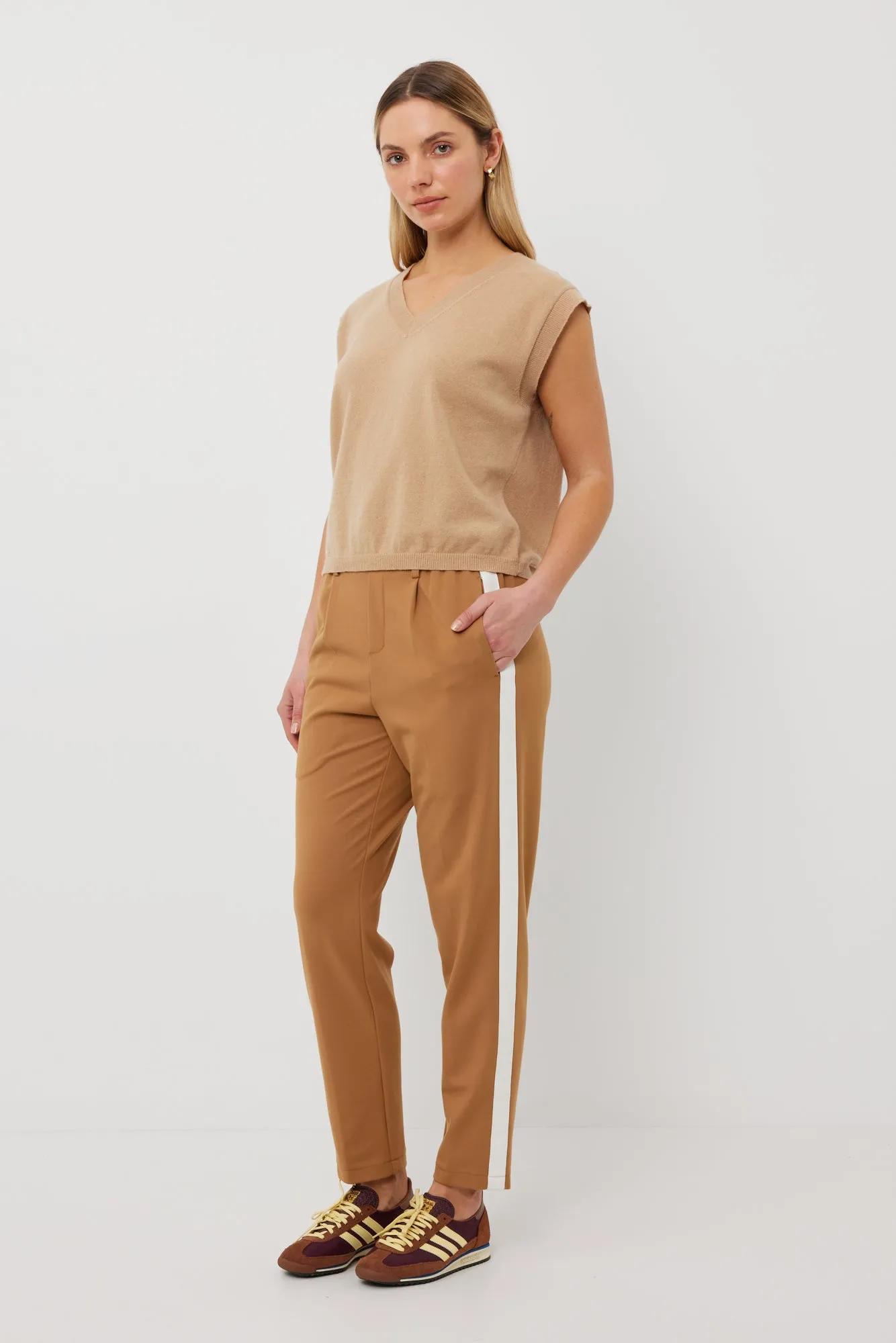 TUESDAY BOBBIE PANT CARAMEL/WHITE