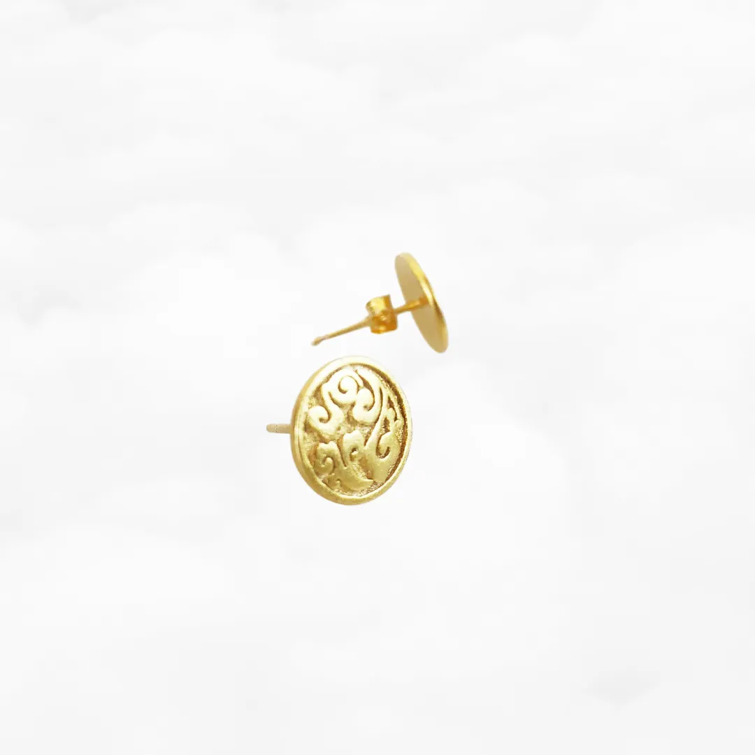 Vermeil Auspicious Clouds Studs