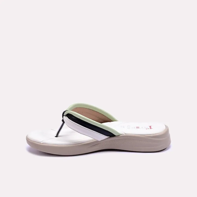White Comfy Flip Flops Casual Slippers 0412586