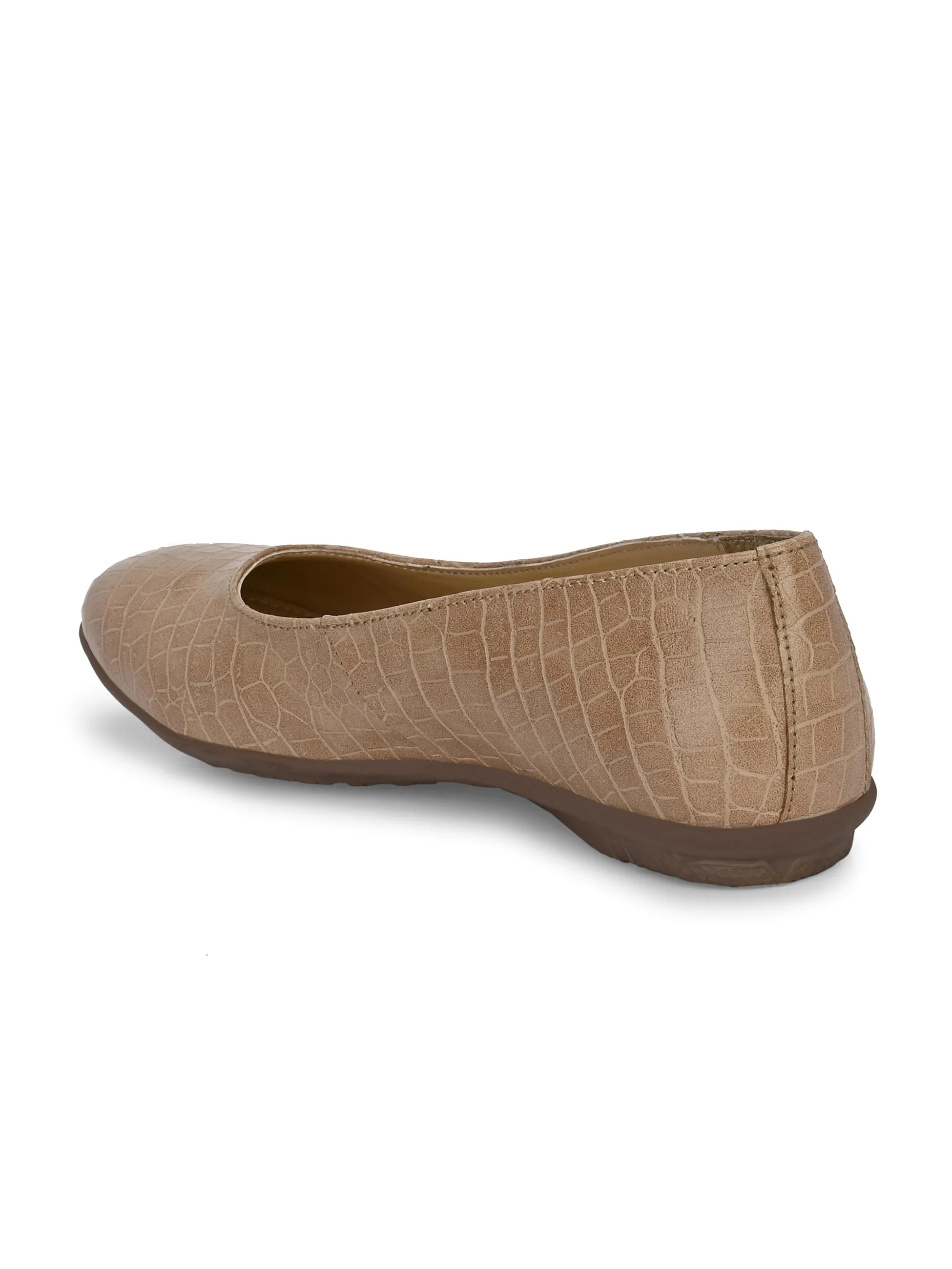 Women's  Vegan Leather Croco Print Slip  Belly With Heels